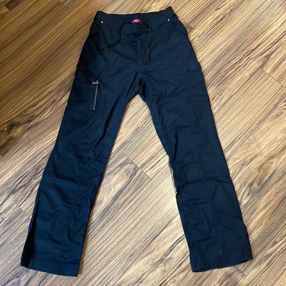 BeyondScrubs Med Tall Black pants, great condition
